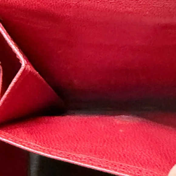 Yves Saint Laurent Scarlet Leather Wallet with Gold Detail - Picture 8 of 8